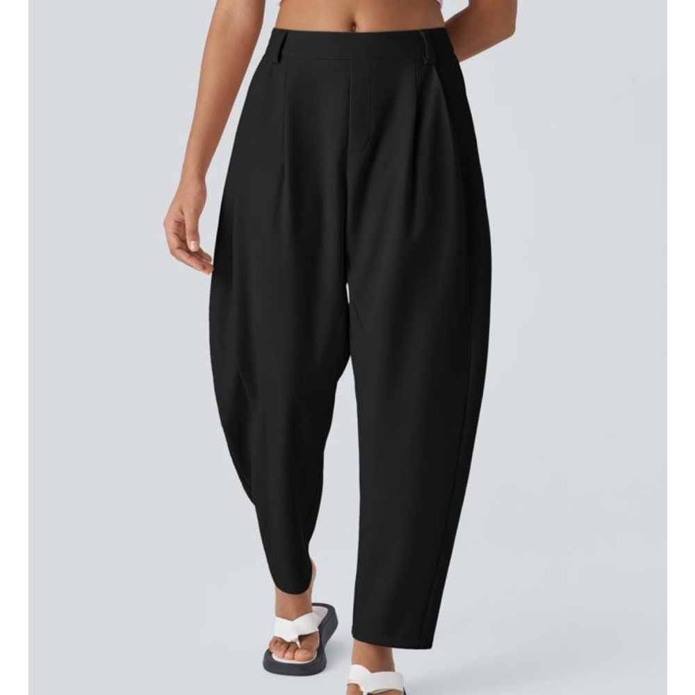 Halara barrel pants